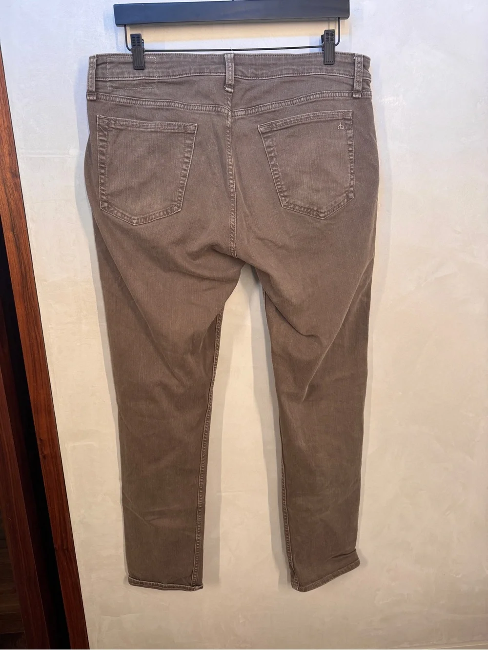 Men's Slim Straight Jeans in grey